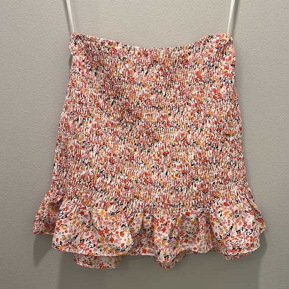 NWT REVOLVE MORE TO COME Zhuri Smocked Mini Skirt in Pink Floral - Picture 8 of 8